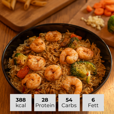 4. Gemüsepfanne mit Garnelen und Reis